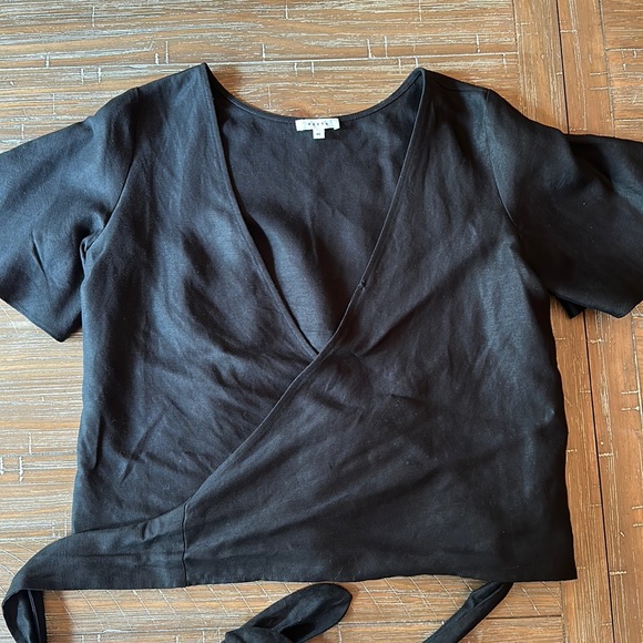 VETTA Flutter Sleeve Wrap Top - Picture 6 of 11